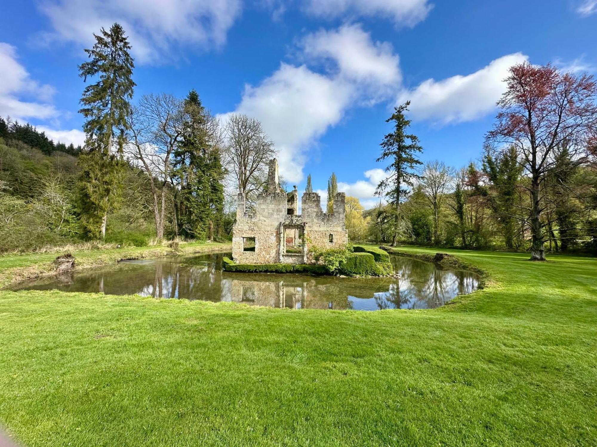 Bed and Breakfast Domaine De La Cressonniere Saint-Martin-de-Bienfaite-la-Cressonniere Exterior foto